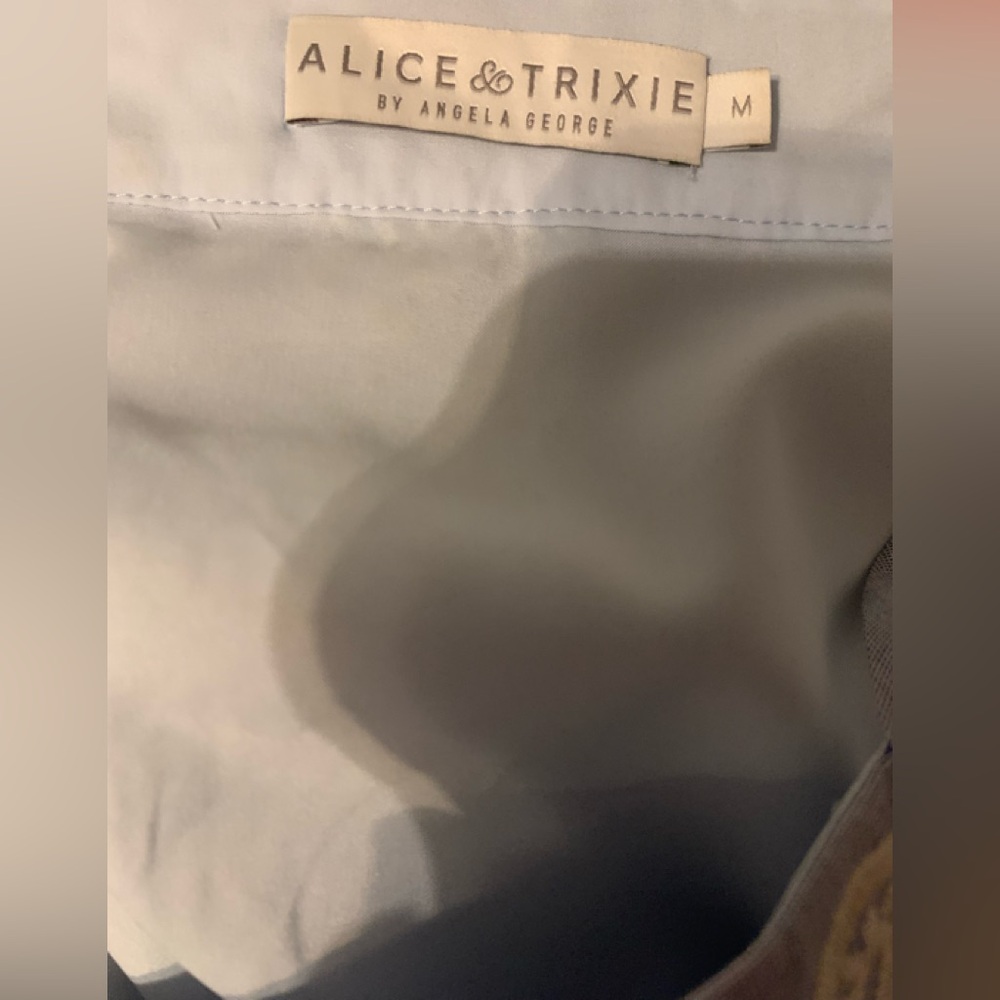 Elegant Blue and Cream Cold Shoulder Embroidered Lace Dress - Picture 11 of 16